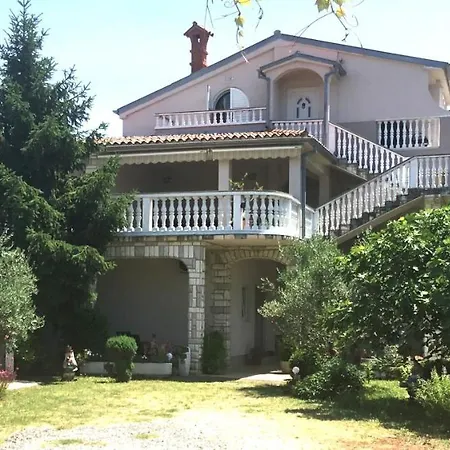 Great Holidays At Apartments Nada&Metti In Medulin Exterior photo