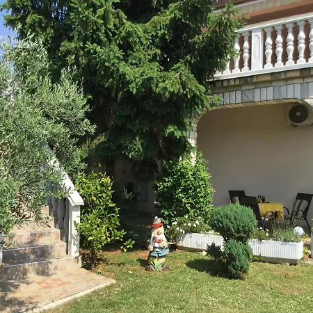 Great Holidays At Apartments Nada&Metti In Medulin Exterior photo