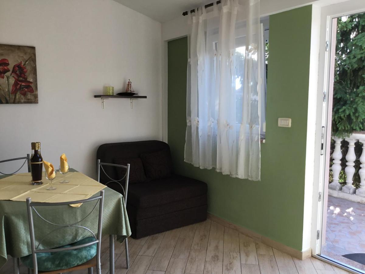 Great Holidays At Nada&metti In Apartment *