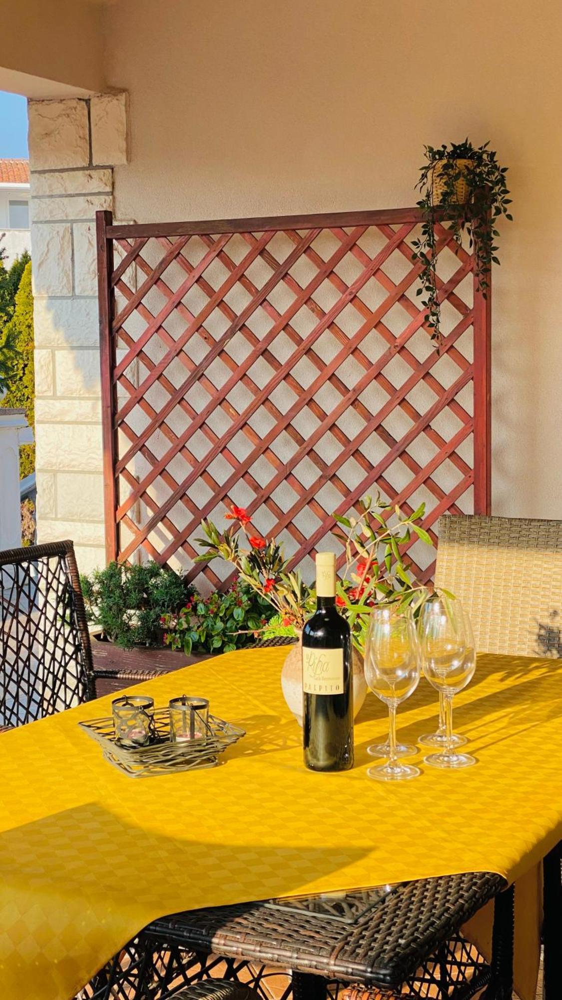Great Holidays At Nada&metti In * Medulin